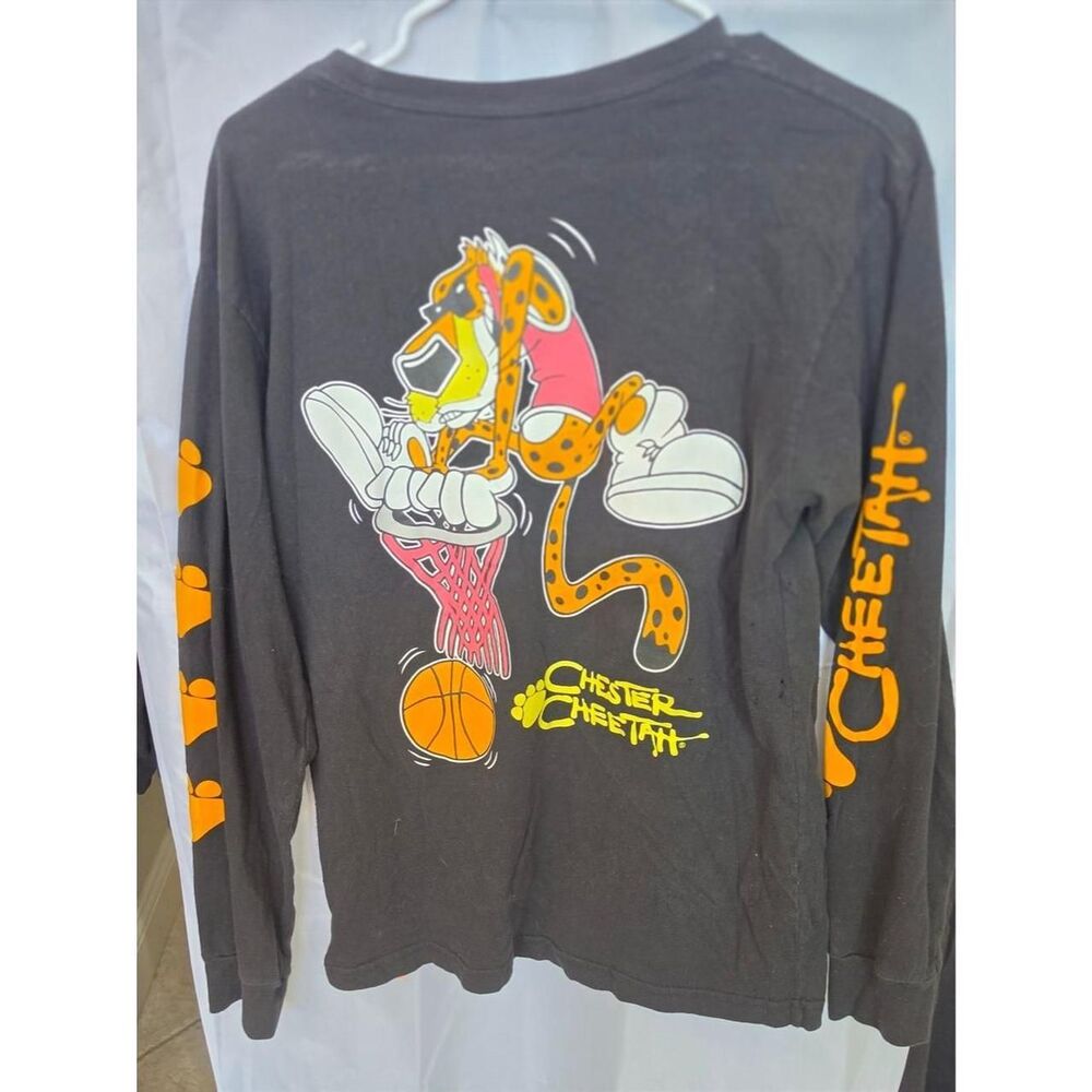 Cheetos Chester Cheetah Basketball Long Sleeve T-Shirt Graphic Tee Black M 38/40